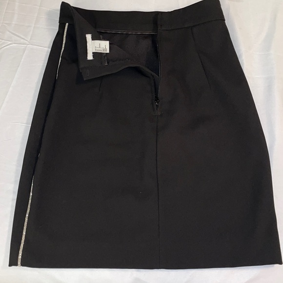 Black mini skirt S - Picture 2 of 4